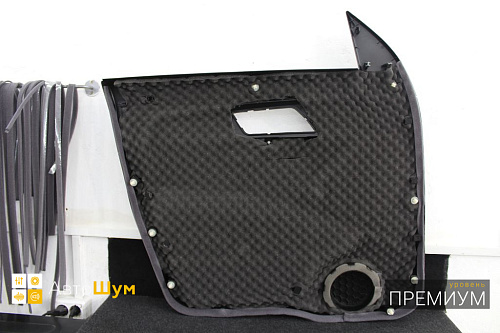 Шумоизоляция дверной обшивки УАЗ Патриот