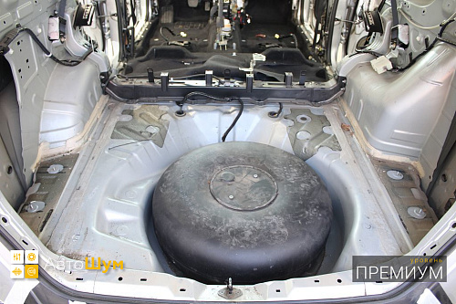 Разбираем багажник Ниссан Х-Трейл Т31