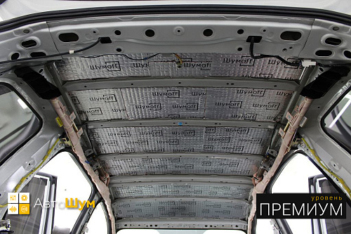 Виброизоляция крыши Субару Форестер