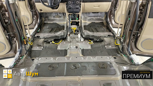 Штатная виброизоляция Сузуки Гранд Витары.