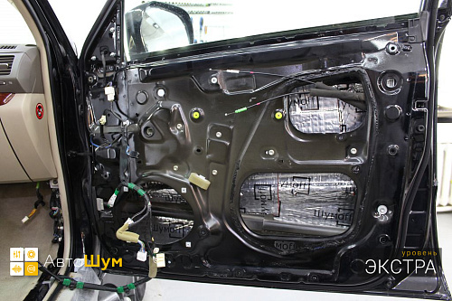 Виброизоляция дверей Тойоты Ленд Крузер Прадо 120