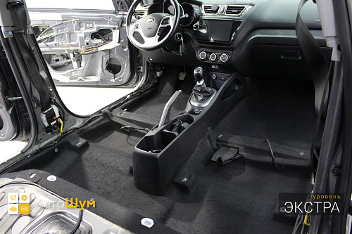 Разбираем салон Киа Рио