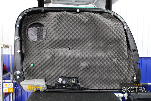 Шумоизоляция обшивки двери Киа Оптима