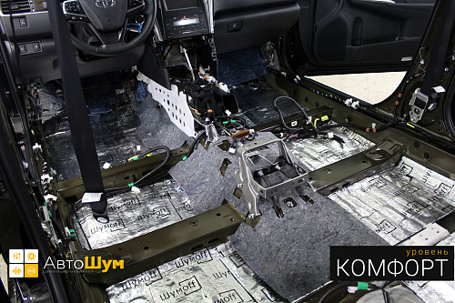 Виброизоляция пола Тойоты Камри XV55