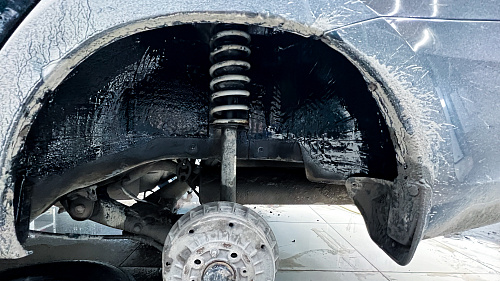 Жидкая резина на арках Лада Гранта