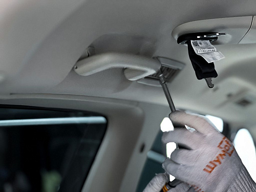 Разбор крыши Мицубиси Монтеро