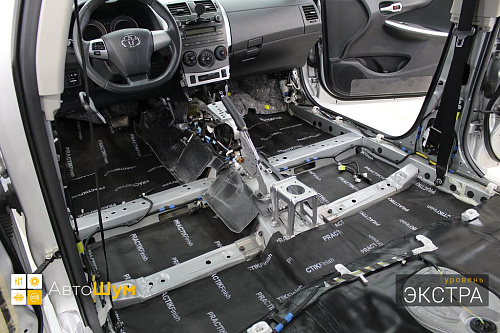 Звукоизоляция днища Тойота Королла E150