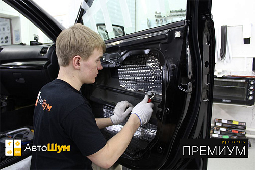 Клеим Шумофф Joker внутрь двери Киа Соренто