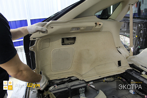 Разбираем багажник Лексус РХ 350