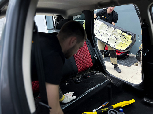 Разбор салона Ниссан Террано