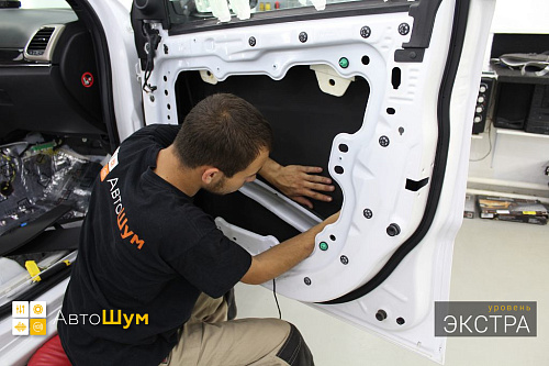 Шумо и теплоизоляция дверей Джип гранд Чероки