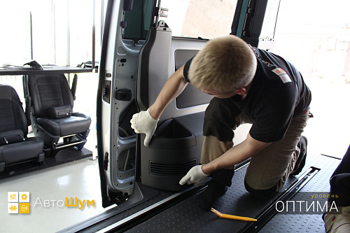 Разбираем салон Фольксваген Мультивэн