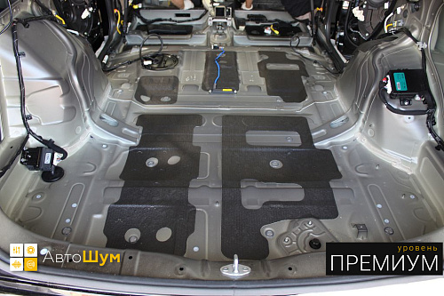 Штатная шумоизоляция багажника Киа Соренто Прайм