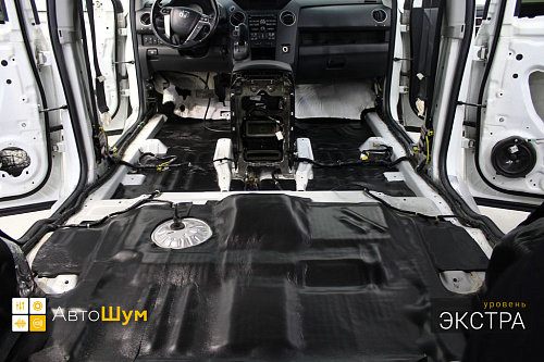 Шумоизоляция пола Хонды Пилот