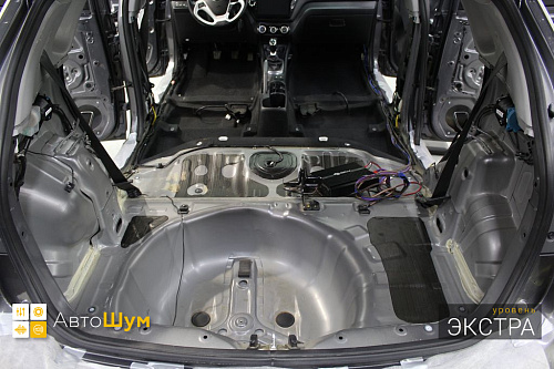 Штатная шумоизоляция багажника Киа Рио