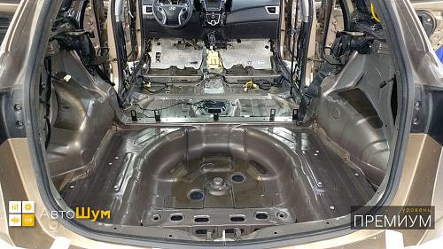 Разбираем багажник Хендай Ай 30