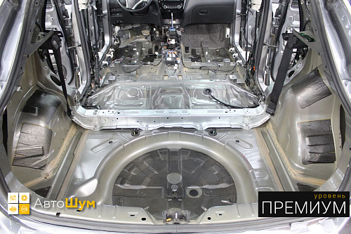 Штатная шумоизоляция багажника Ниссан Кашкай