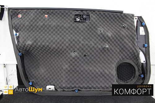 Шумоизоляция дверной обшивки Nissan Teana