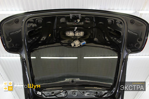 Виброизоляция крышки багажника Ауди Ку3