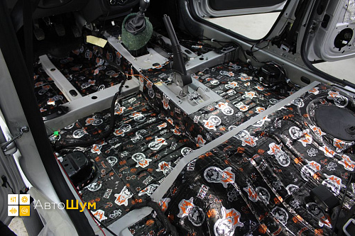 Виброизоляция днища Рено Дастер