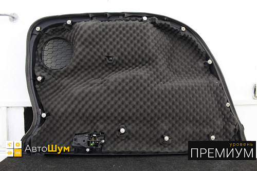 Шумоизоляция дверной обшивки Митсубиси Лансер