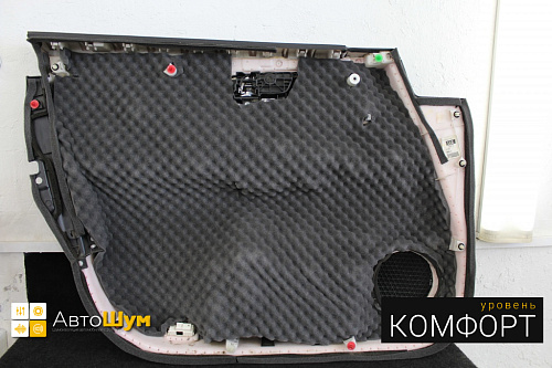 Шумоизоляция обшивки двери инфинити фх35