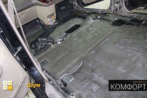 Шумка пола хонда одиссей.