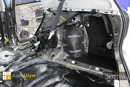 Шумоизоляция арок Субару Форестер