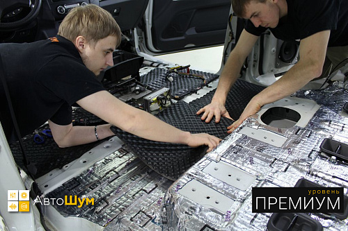 Клеим Комфорт 6 пол Митсубиси Паджеро