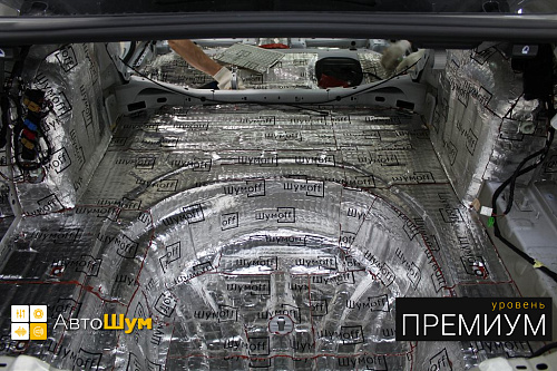 Виброизоляция багажника Фольксваген Пассат.