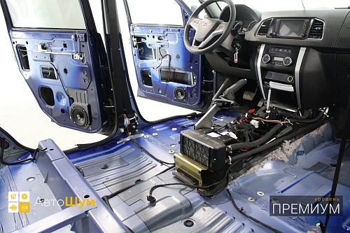 Штатная шумоизоляция днища УАЗ Патриот