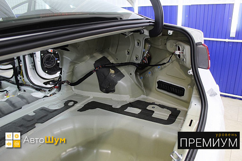 Штатная шумоизоляция арок Киа Оптима