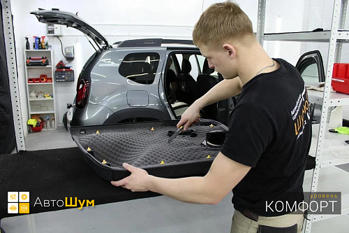 Шумоизоляция дверной обшивки Рено Дастер.