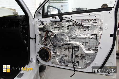 Шумоизоляция дверей Джили Эмгранд