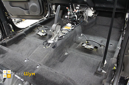 Чистый ковёр Ниссан Х-Трейл T31