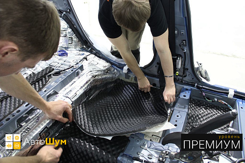 Клеим Комфорт 6 на пол Ниссан Ноут