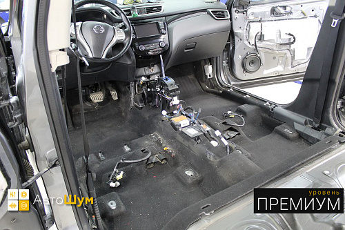 Грязный ковер Ниссан Кашкай