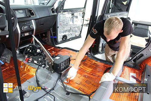 Клеим Шумофф М3 на пол УАЗ Патриот