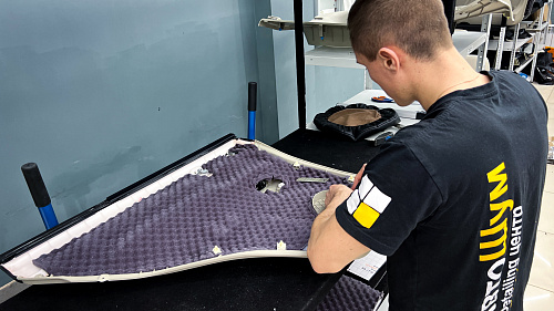 Виброизоляция дверной обшивки Митсубиси Паджеро