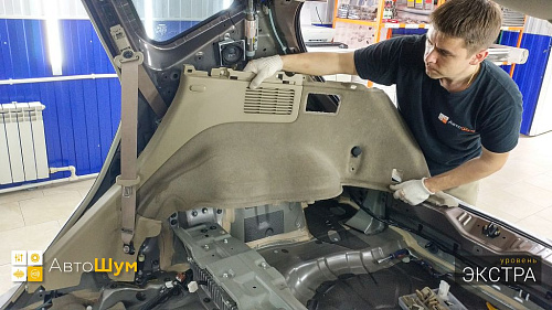 Разбираем багажник Ниссан Мурано