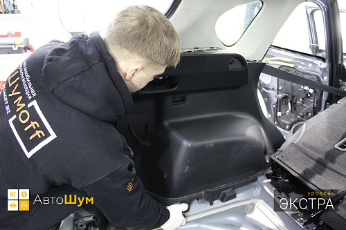 Разбираем багажник Мазды СХ5