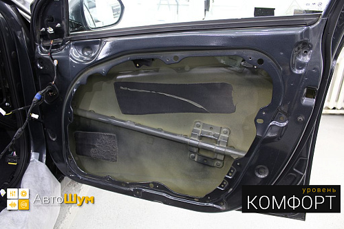 Штатная шумоизоляция дверей Хендай I40.