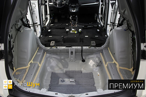 Штатная шумоизоляция багажника Хонды Ср-В