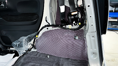 Шумоизоляция багажника Хонда Н-ВГН