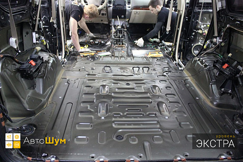 Штатная шумоизоляция багажника Тойоты Ленд Крузер Прадо 120