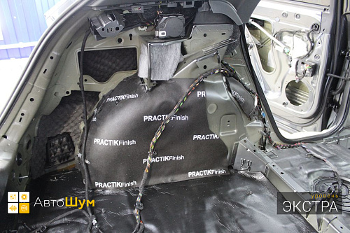 Шумоизоляция арок Ауди Ку3