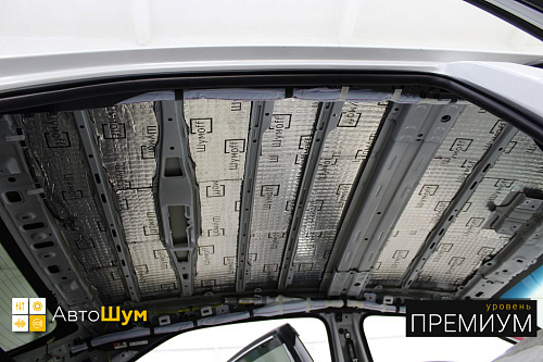 Виброизоляция крыши Тойоты Камри XV70