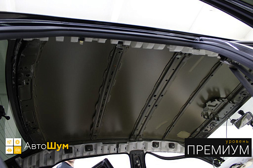 Штатная шумоизоляция крыши Тойоты Королла Е150