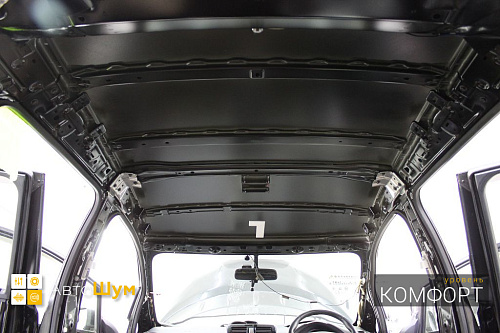 Штатная шумоизоляция крыши Ниссан Лиф.