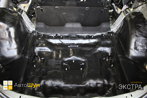 Шумоизоляция багажника Хонда Джейд